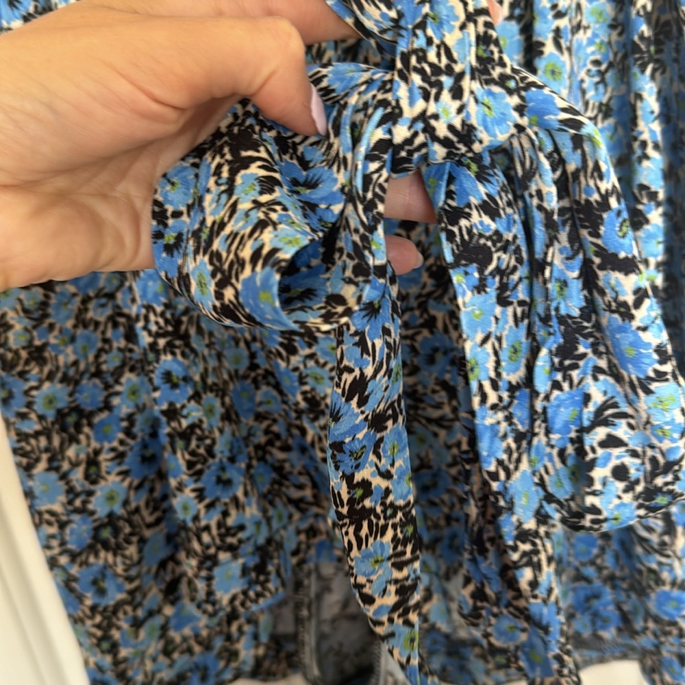 Romper - Picture 4 of 4